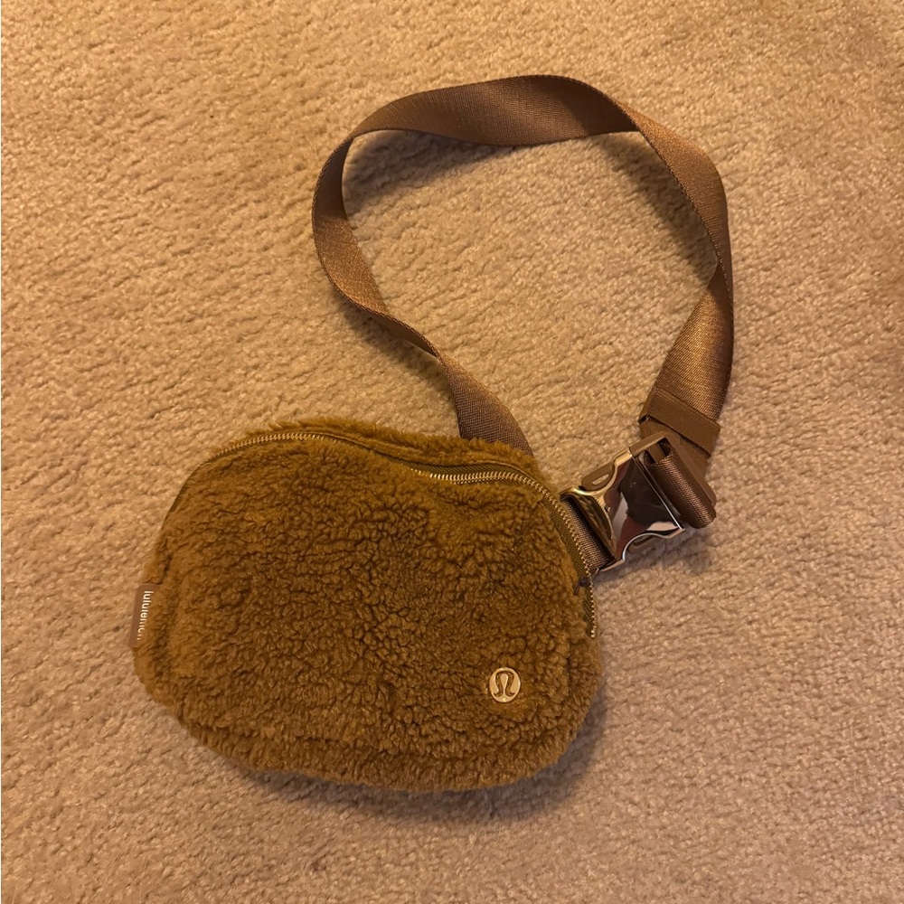 lululemon athletica Brown Sherpa Crossbody Belt Bag